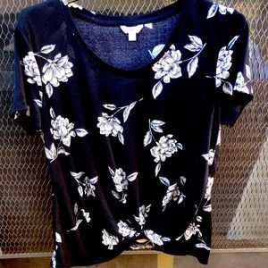 Women’s blouse